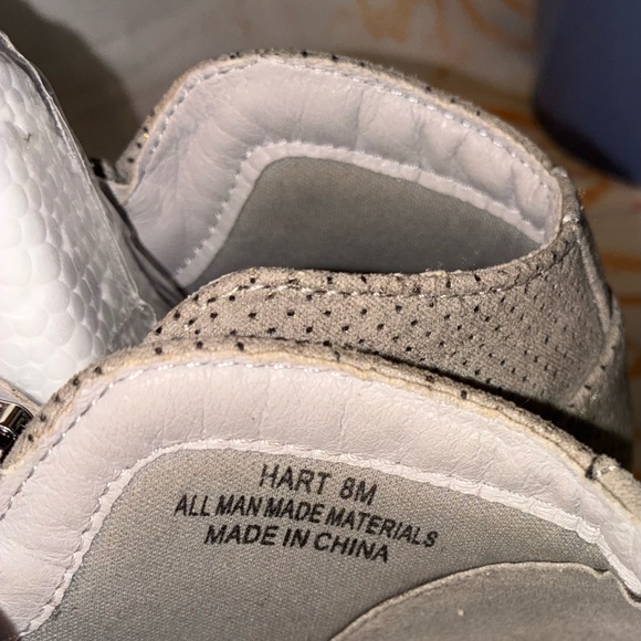 Cushionaire Gray Perforated High-Top Sneakers w/ a Heel - Picture 4 of 9